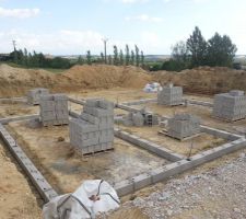 Premier rang des murs du vide sanitaire