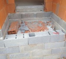 Pr&eacute;paration pour couler la dalle porche