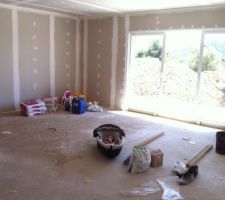 Premi&egrave;re passe de joint!