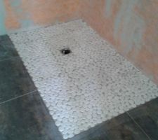 Notre salle d'eau,  en cours.