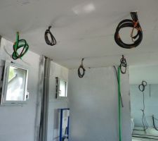 Photo de la pose d'isolant et de plaques de BA13 n°4