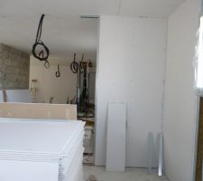 Photo de la pose d'isolant et de plaques de BA13 n°19