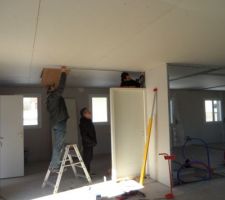 Entr&eacute;e salle de bain