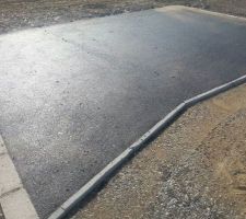 Place du midi goudronnée