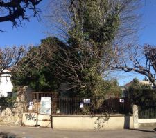 Enfin le permis 6 mois apres le depot en mairie, apres un desaccord sur la facade du projet.... bref j y suis de ma poche pour faire "plaisir" et surtout avoir l'accord de la municipalit&eacute; ( modification des fenetres,ect...), c est la 1 ere surprise...