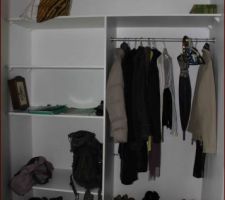 Placard de l'entr&eacute;e