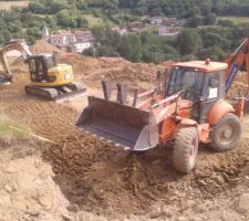 Le remblais s'accumule... a&iuml;e