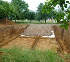 Terrassement avec trou pour fondation