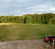 MARDI 1ER JUILLET: vue depuis la balcon/Bureau/ch du haut