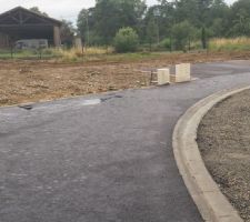 Goudron trottoirs ok !