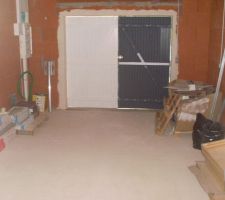 Finition peinture portes de garage (elle sera blanche et non grise)