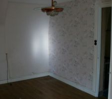 Une chambre à l'étage