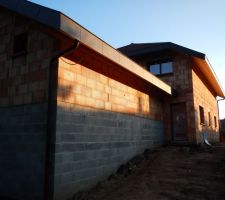 Façade arrière en fin de toiture