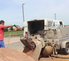 Chape &eacute;pisode 01: On met ciment sable et eau dans la machine