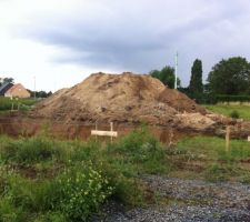 Création de notre terril perso avec la terre du sous sol