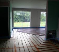 Cuisine pose du plancher chauffant