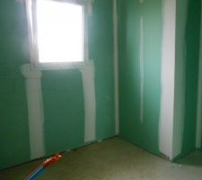 Cloisons finies (salle de bain)