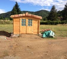Abri de jardin terminé !!