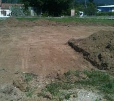 Décapage et mise à niveau du terrain