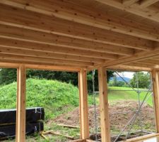 Mise en place du plancher étage et vue du RDC