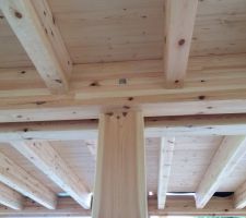 Mise en place du plancher étage et vue du RDC