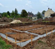 Semelles de fondations vue transversale arrière droit