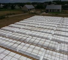 200 ferrailles &agrave; plier pour l'acrot&egrave;re