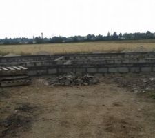 C'est haut, il va en falloir de la terre!