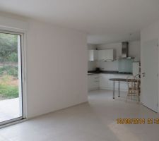 Vue de la pi&egrave;ce principale