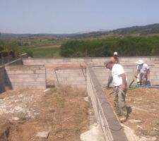 J 2 ils avancent à une vitesse phénoménale en plus le travail est très bien fait j'en suis très satisfait