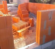 &eacute;l&eacute;vation des murs du garage