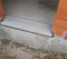 Seuil de la porte fen&ecirc;tre en fa&ccedil;ade