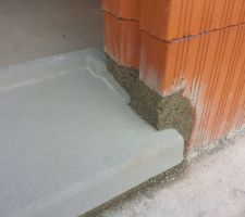 Seuil de la baie vitr&eacute;e