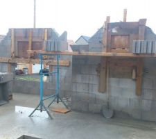 &Eacute;l&eacute;vation des murs &eacute;tage