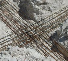 Angle et ferraille double peau