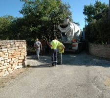 Toupie lafarge sur petit chemin