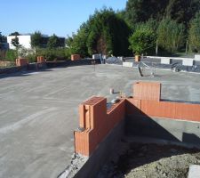 Béton de 12cm coulé sur la partie habitation