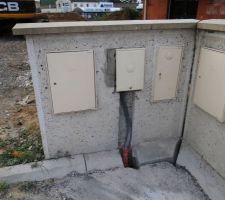 Muret explosé par EDF ...