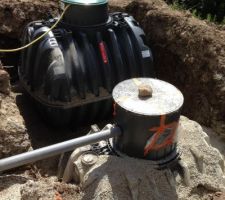 Les jumelles, Graf 4800L, à gauche la microstation