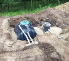 Les jumelles, Graf 4800L, à gauche la microstation.

Raccordées