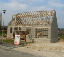 Charpente pratiquement terminer