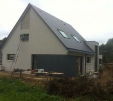 Pose des panneaux ext&eacute;rieurs