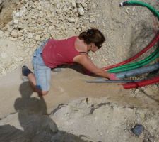 6 juillet 2014: et maman étale....pfiou....c'était crevant...une chaleur de plomb, pas de vent, rien....et du coup, les bouteilles d'eau se sont vidées l'une après l'autre!