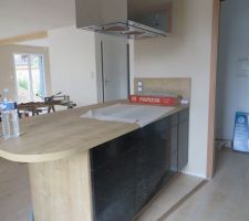 Cuisine termin&eacute; !!
reste les finitions