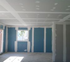 Salle &agrave; manger/cuisine