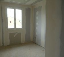 2 eme  chambre coté sud