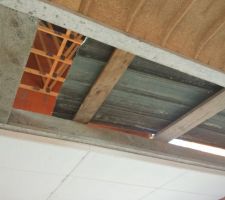 Couverture en cours &agrave; l'&eacute;tage