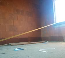Etage pendant l'installation de l'écran de sous toiture et couverture