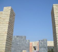 Ma&ccedil;onnerie hall d'entr&eacute;e