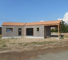 Vue extérieur de la maison côté sud ouest/ouest